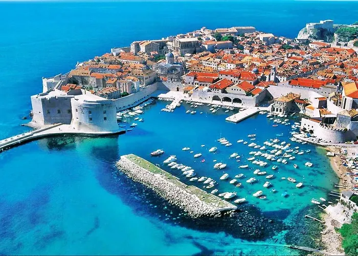 Апартаменты Helen Deluxe