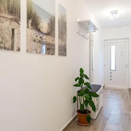 Helen Deluxe Apartman *